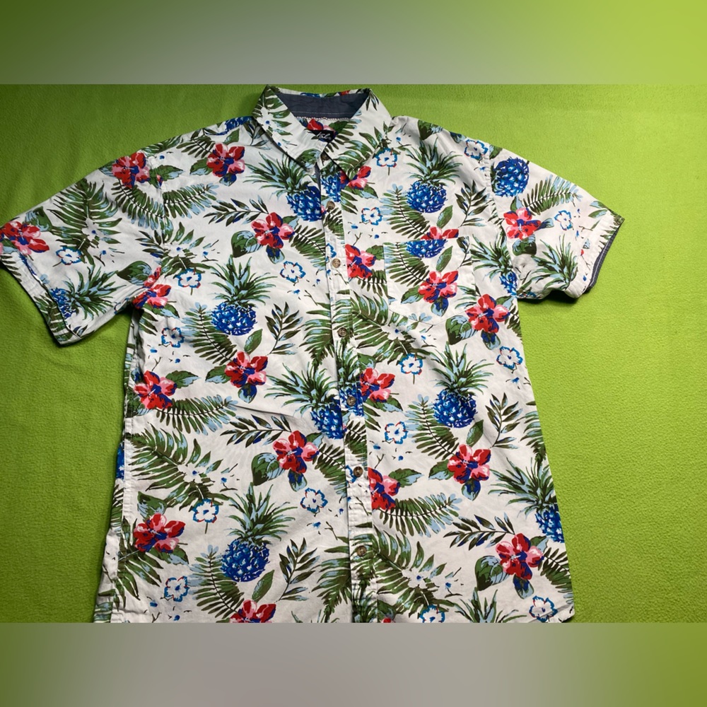 BUTTON UP WITH FLORAL ACCENTS youth *AS IS* bundle other items to save more ✨‼️